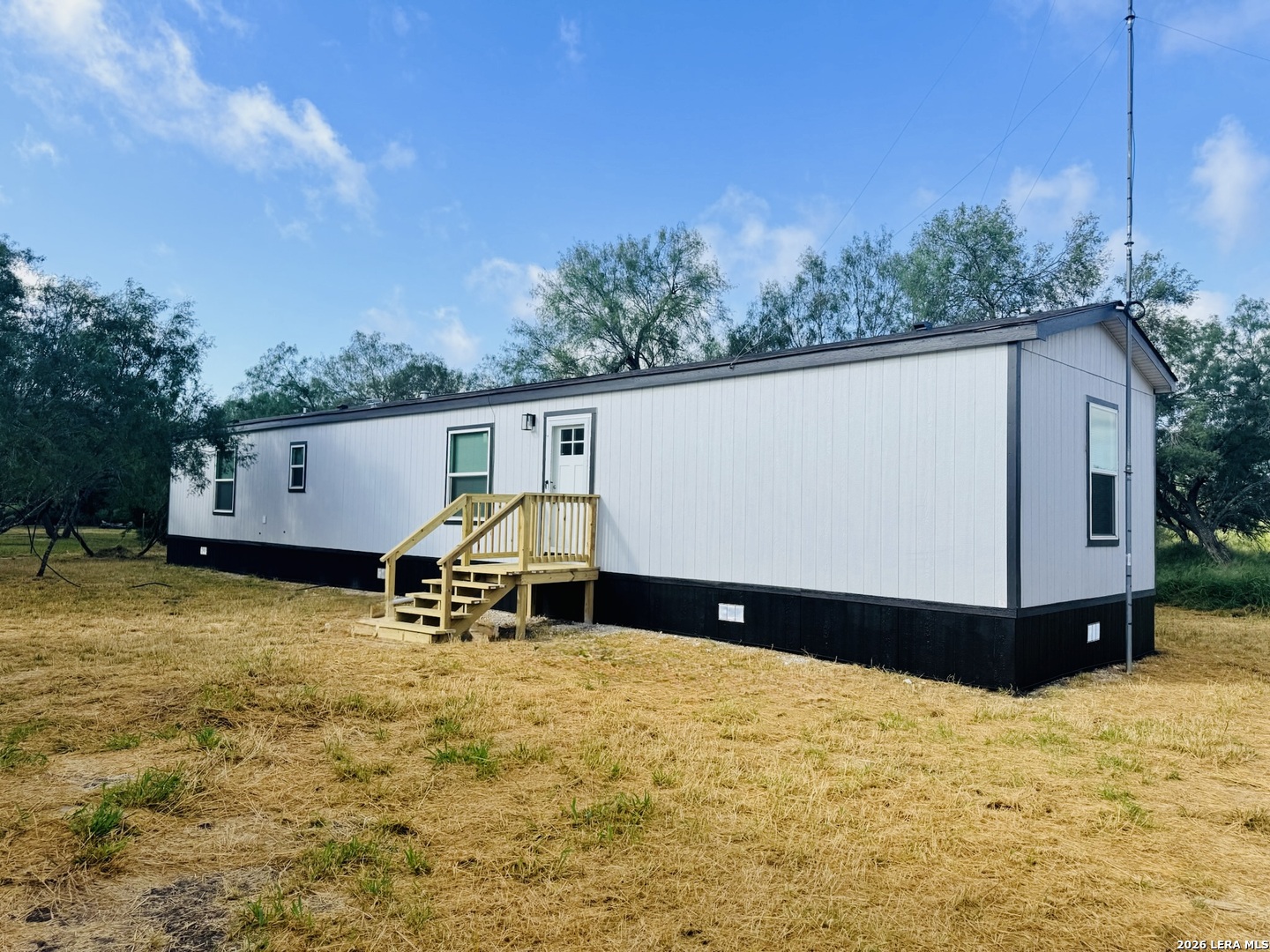9860 County Road 623 — photo