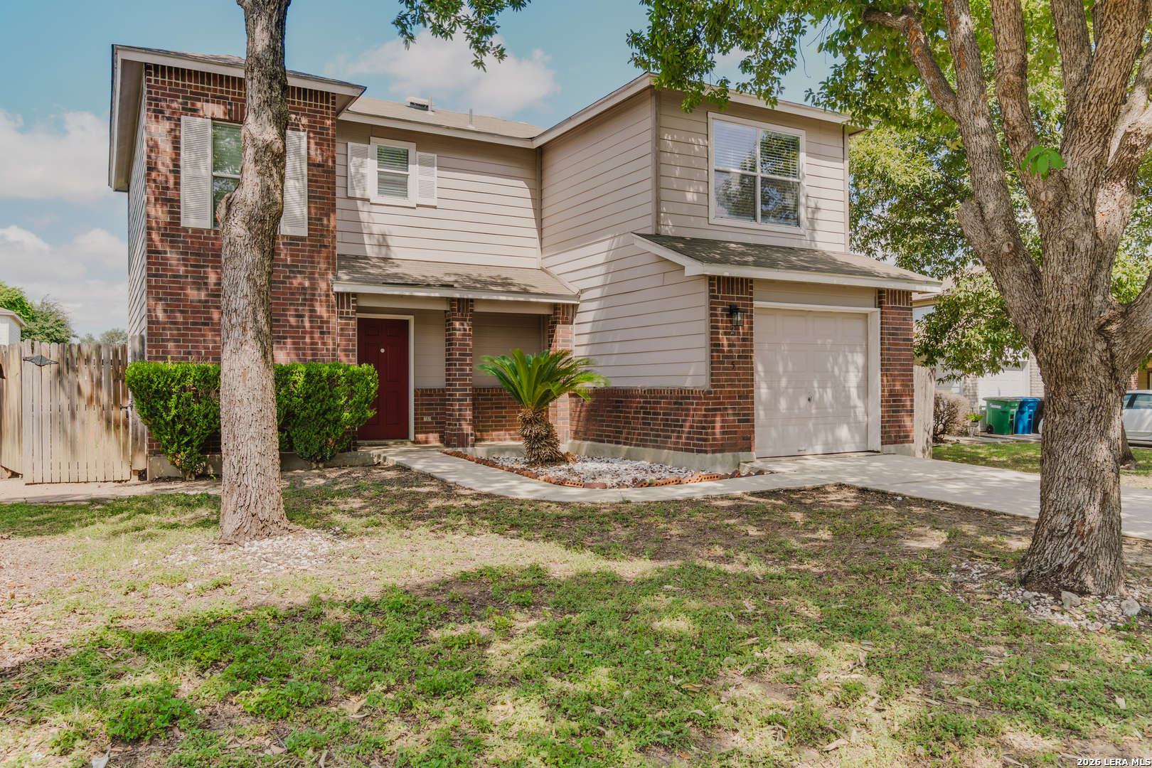 2115 Hollow Circle — photo