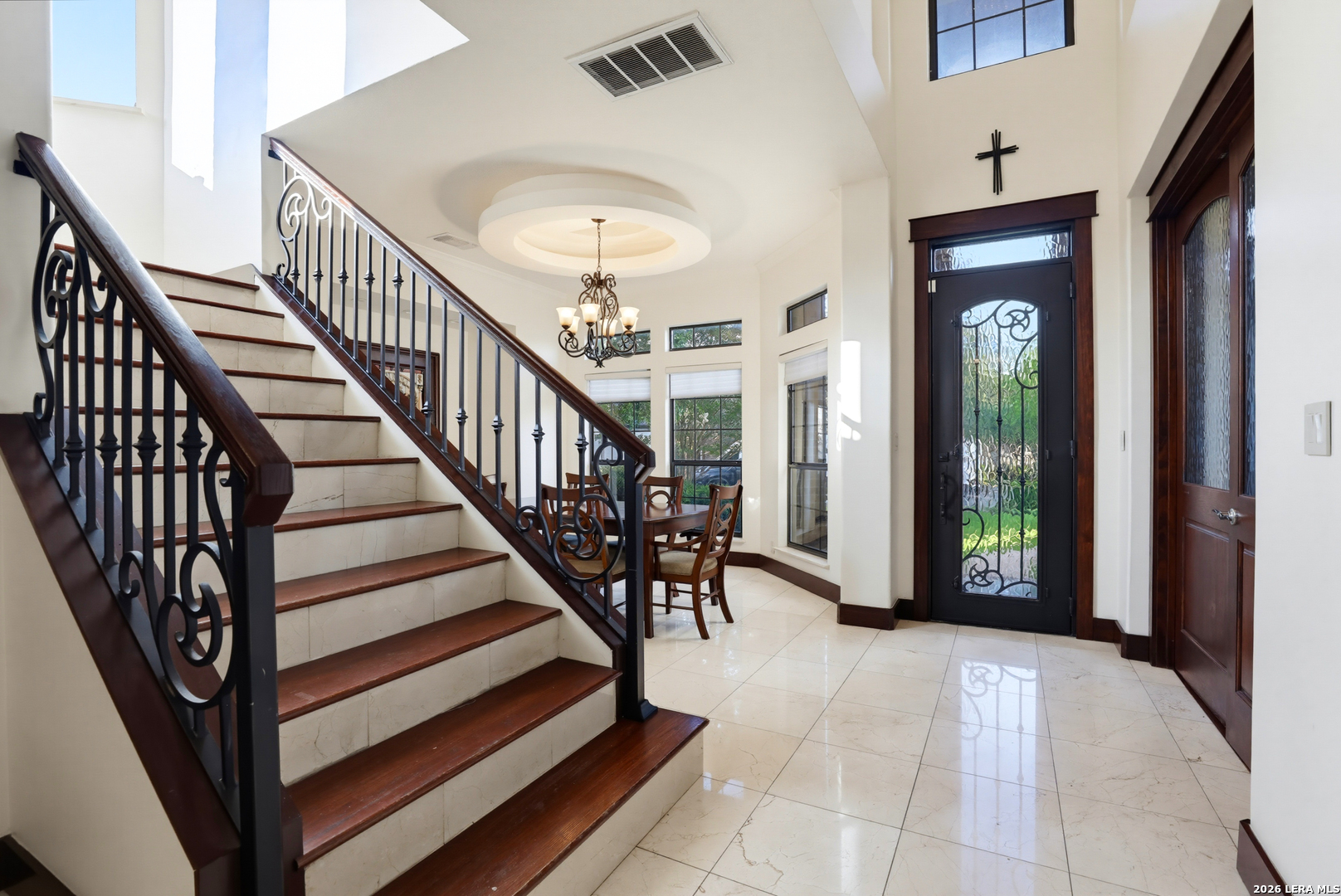 503 Roble Vis — photo