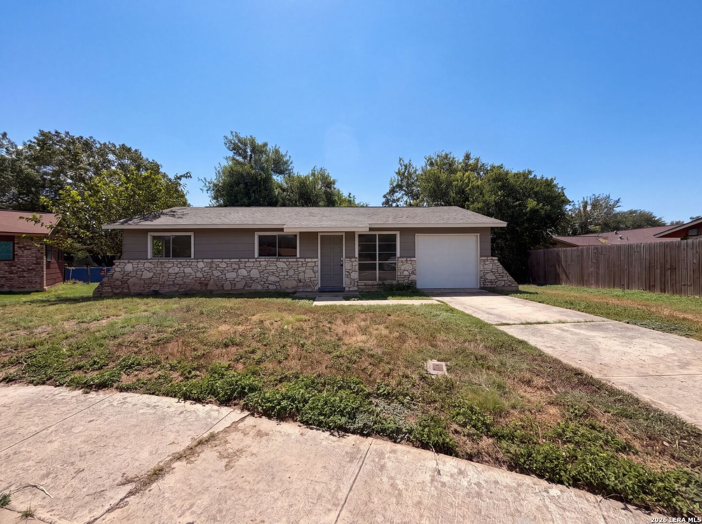 102 Dartmoor Drive — photo
