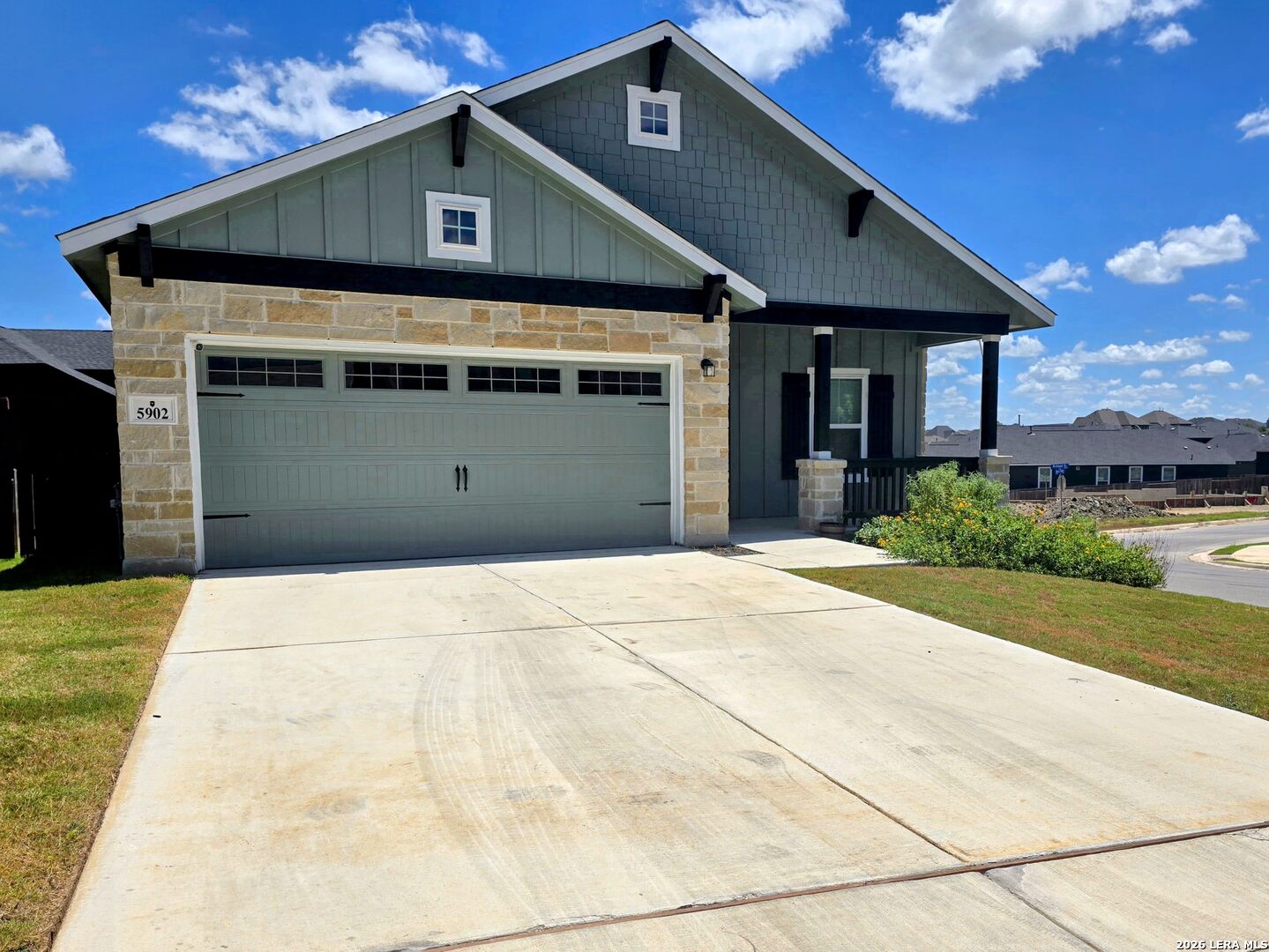 5902 Fannin Point — photo