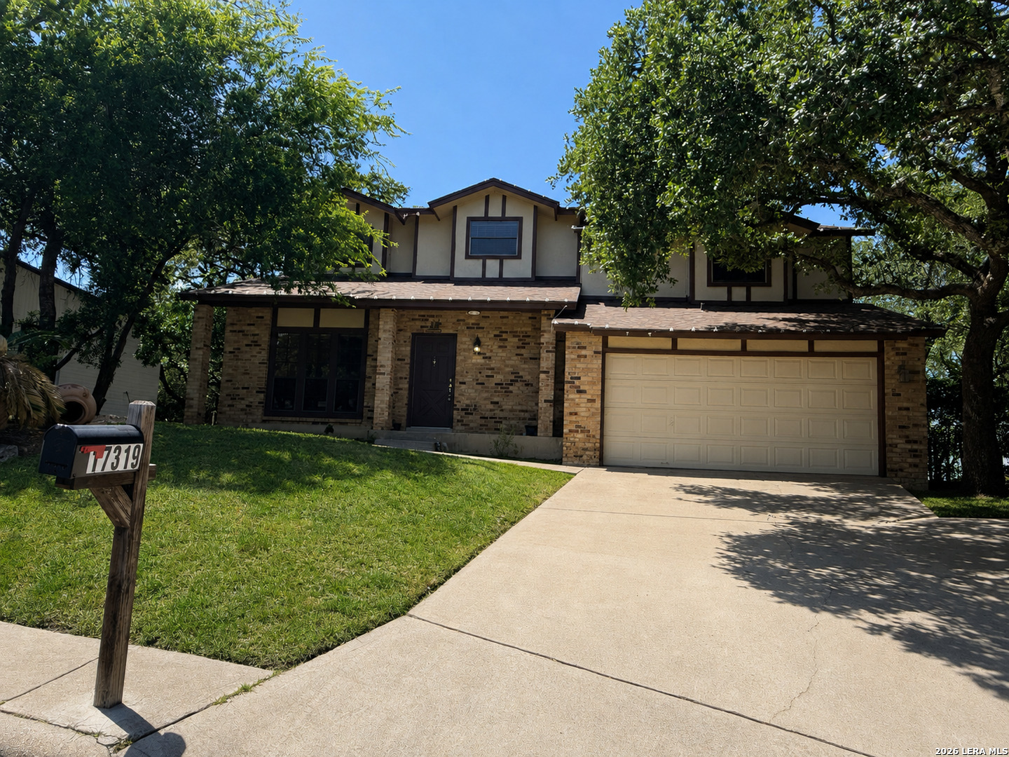 17319 Antlers CV — photo