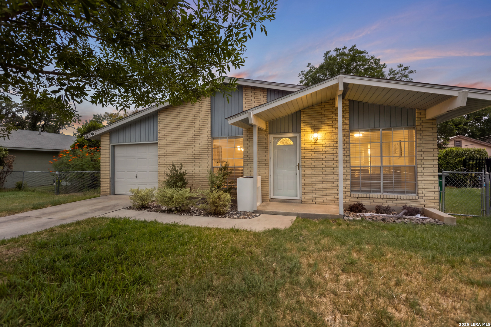 9018 Chaminade Drive — photo