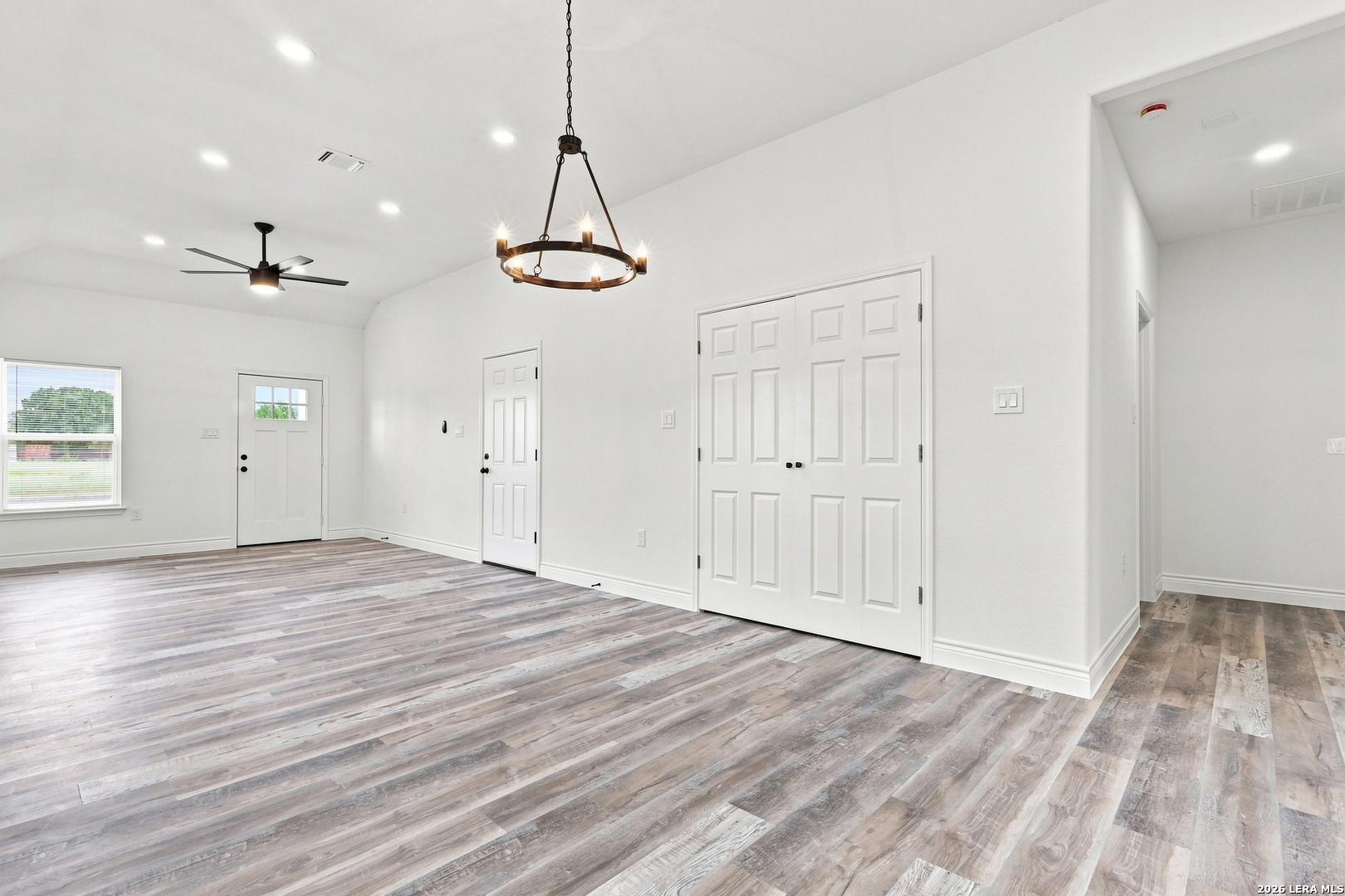6018 Waycross Lane — photo