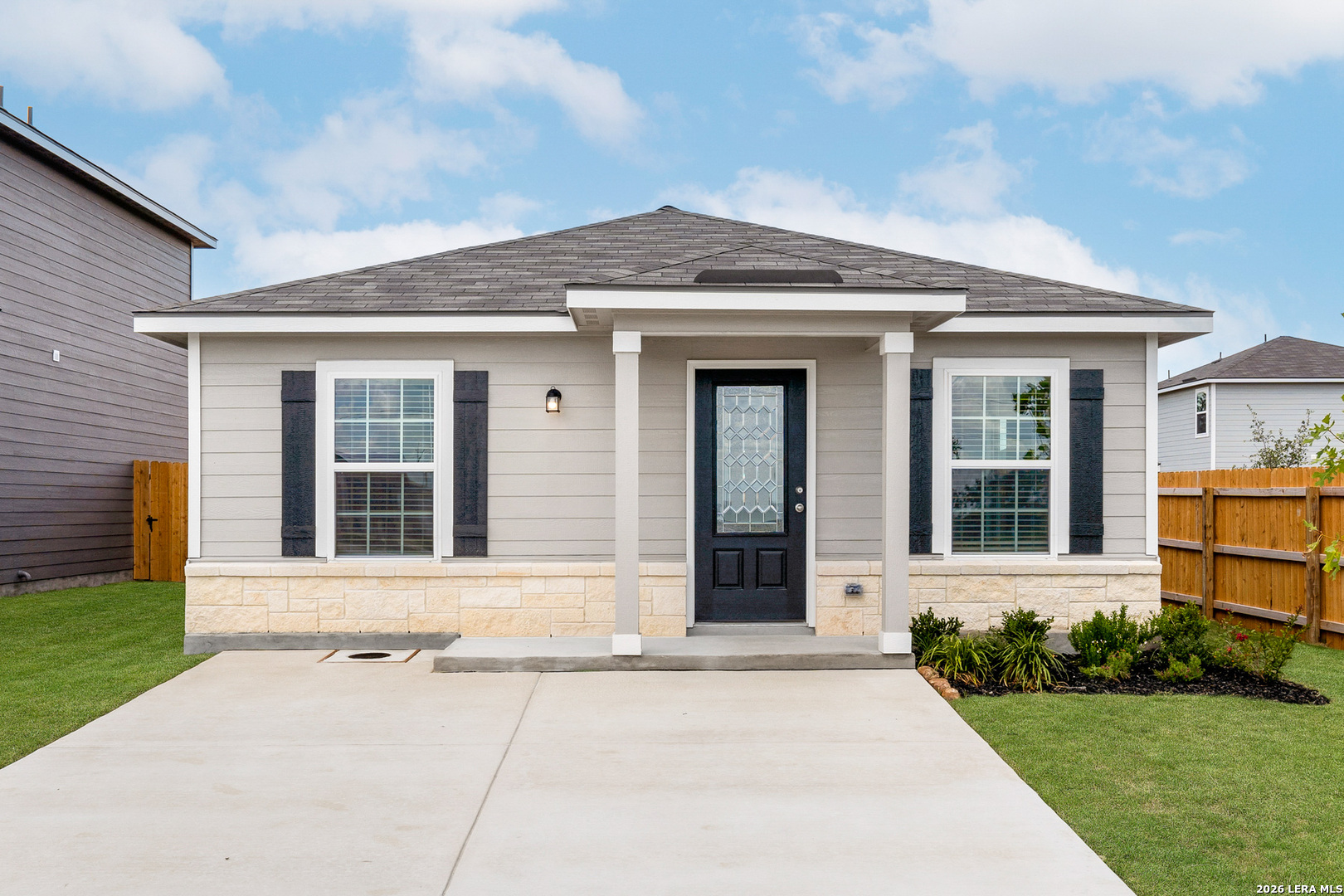 11522 Woodpecker Drive — photo