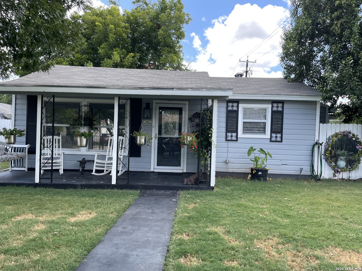 604 Linda Lou Drive — photo