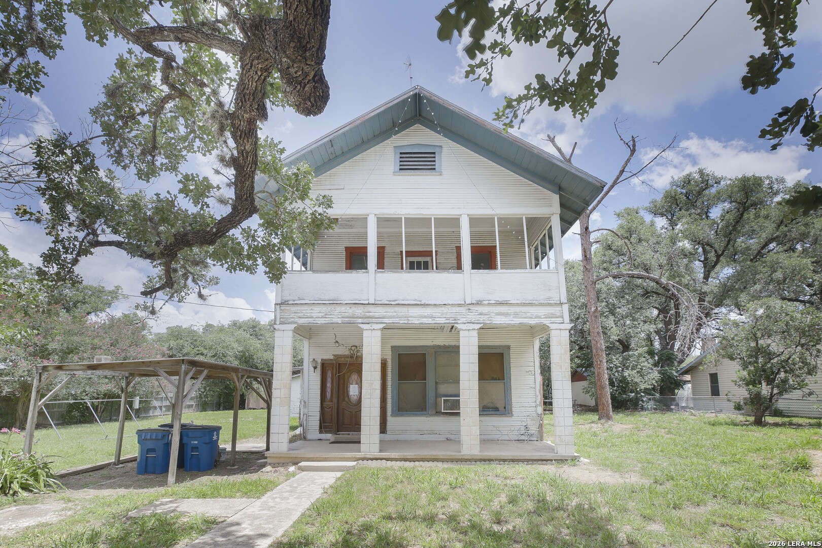 623 San Antonio Street — photo
