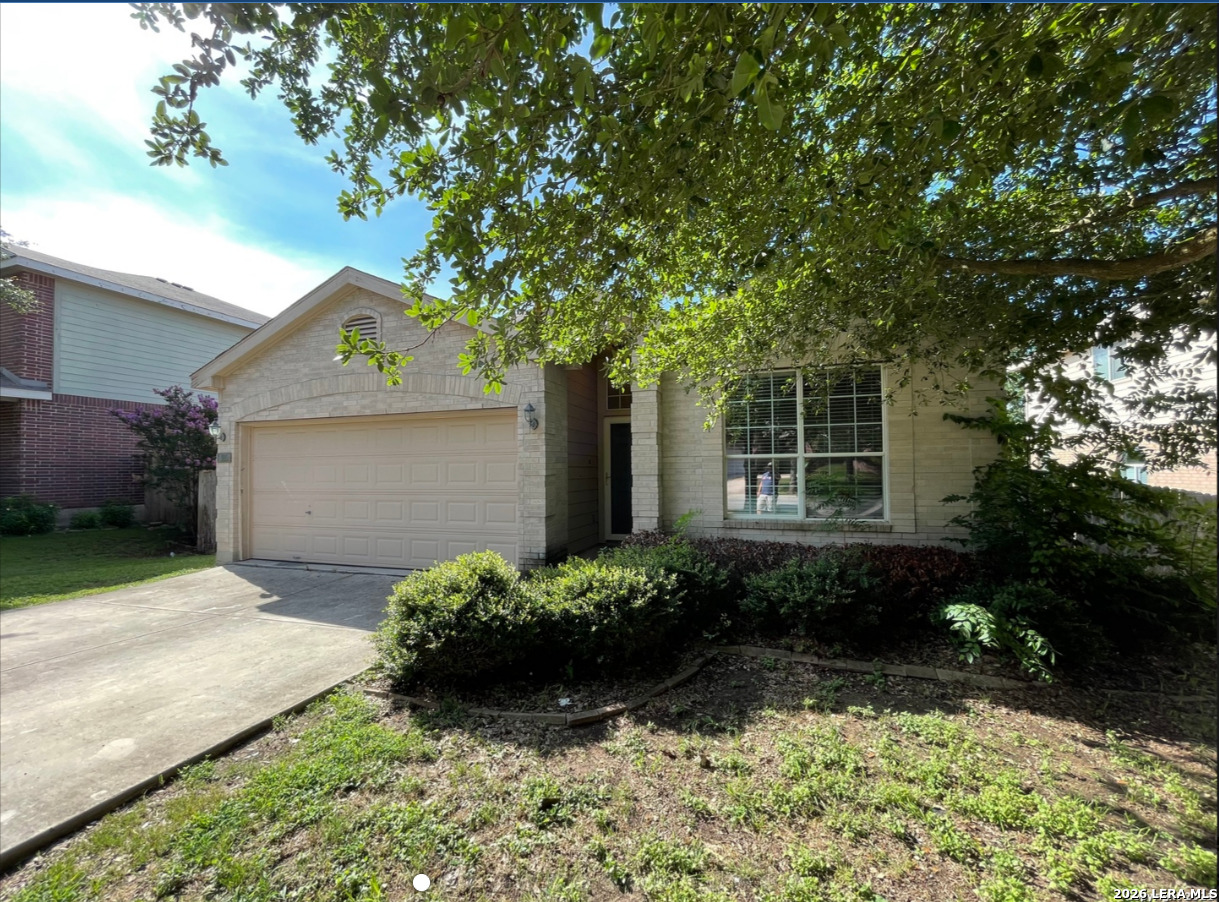 125 Falcon Crossing — photo