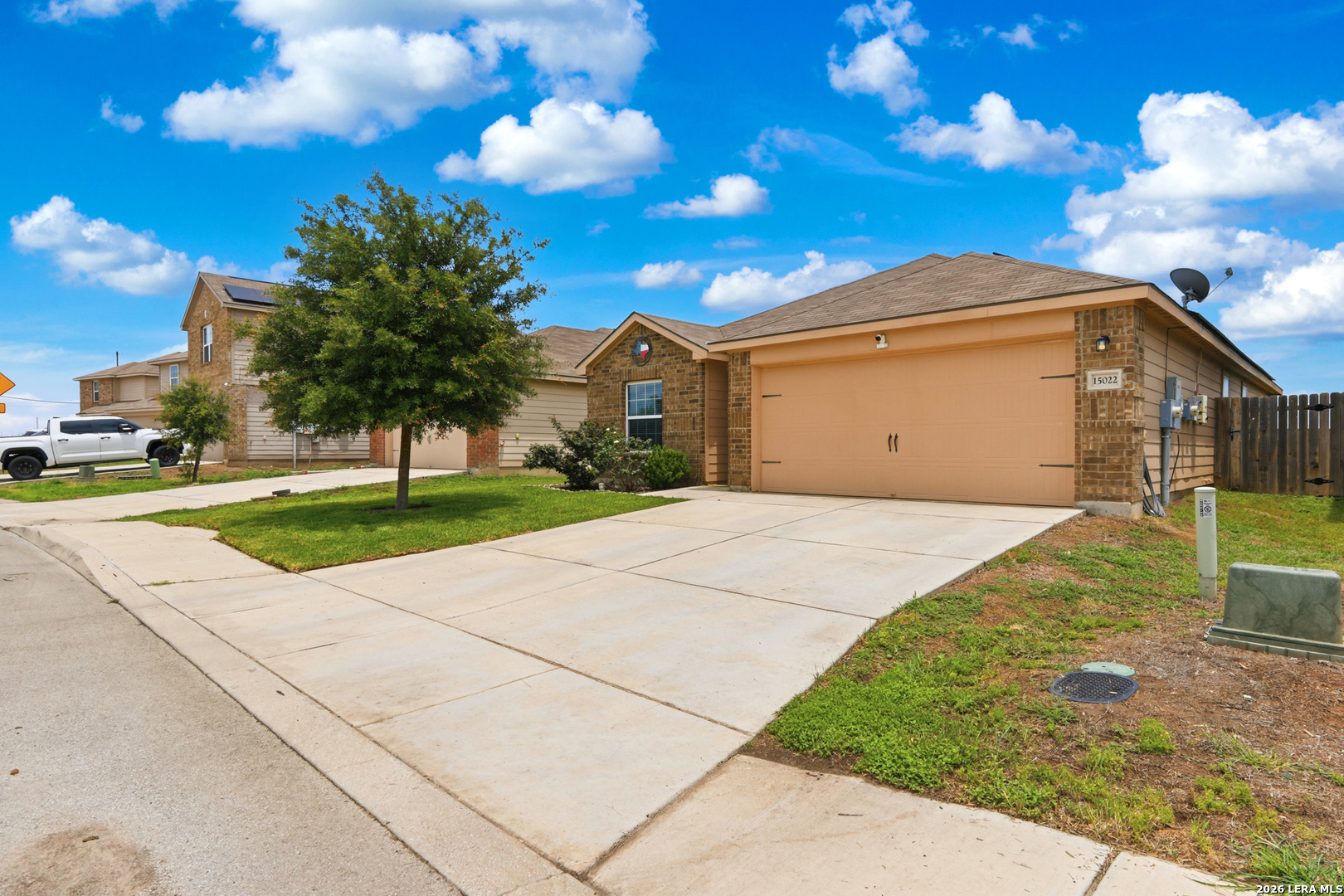 15022 Silver Tree Cv, Von Ormy, TX 78073 — photo 2
