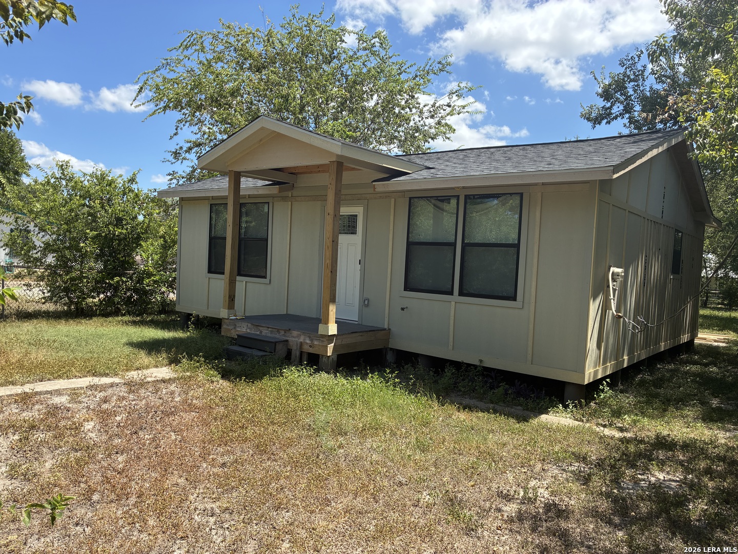 902 Aaron Place — photo