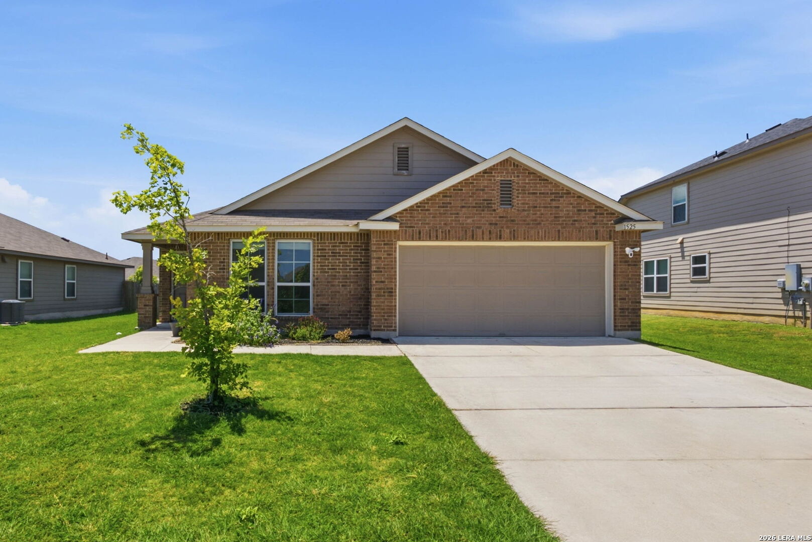 1525 Birmingham Drive — photo