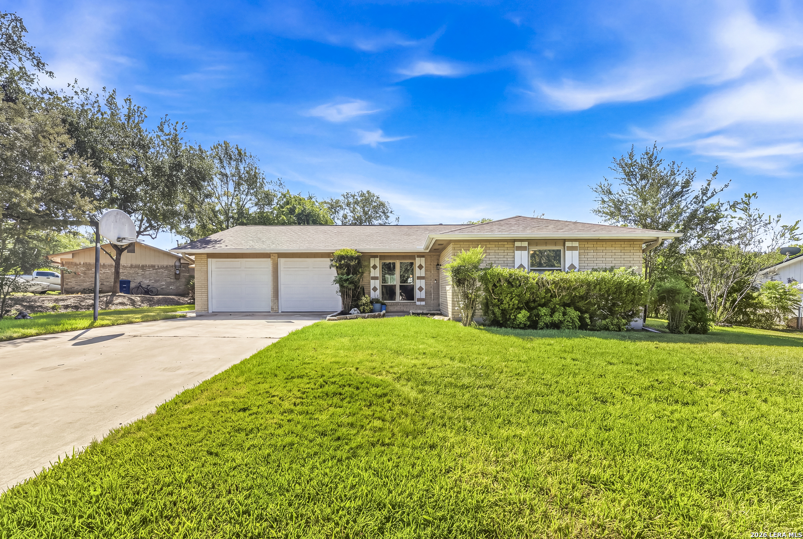 1214 Mount Capote — photo