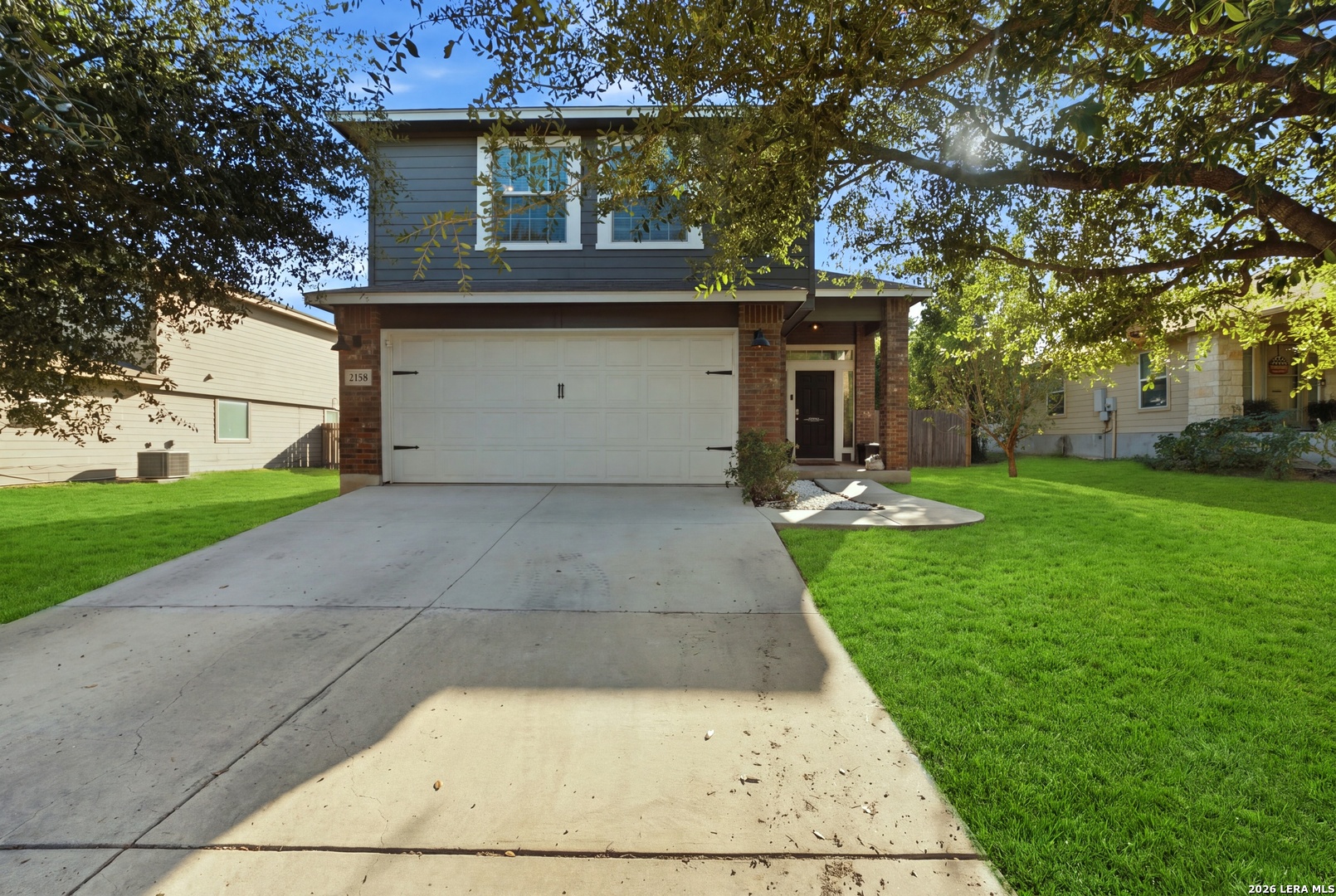 2158 Hazelwood — photo