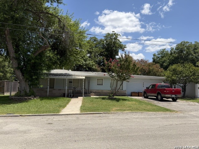 739 W Merriweather Street — photo