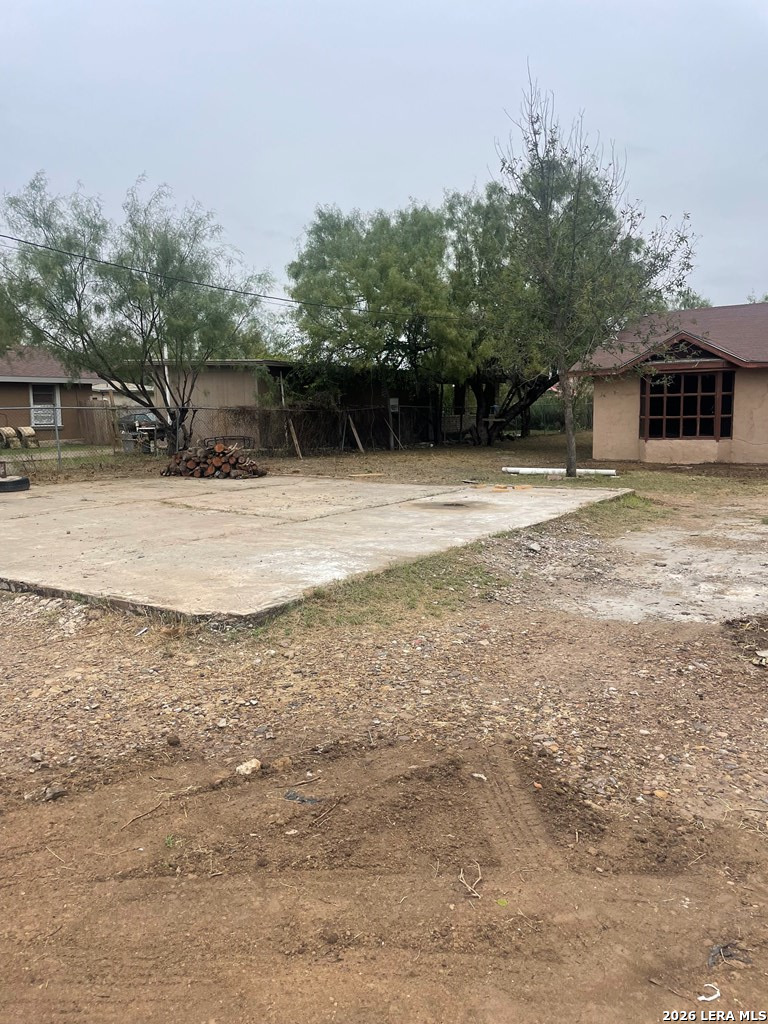 3222 Yucca Loop, Eagle Pass, TX 78852 — photo 2