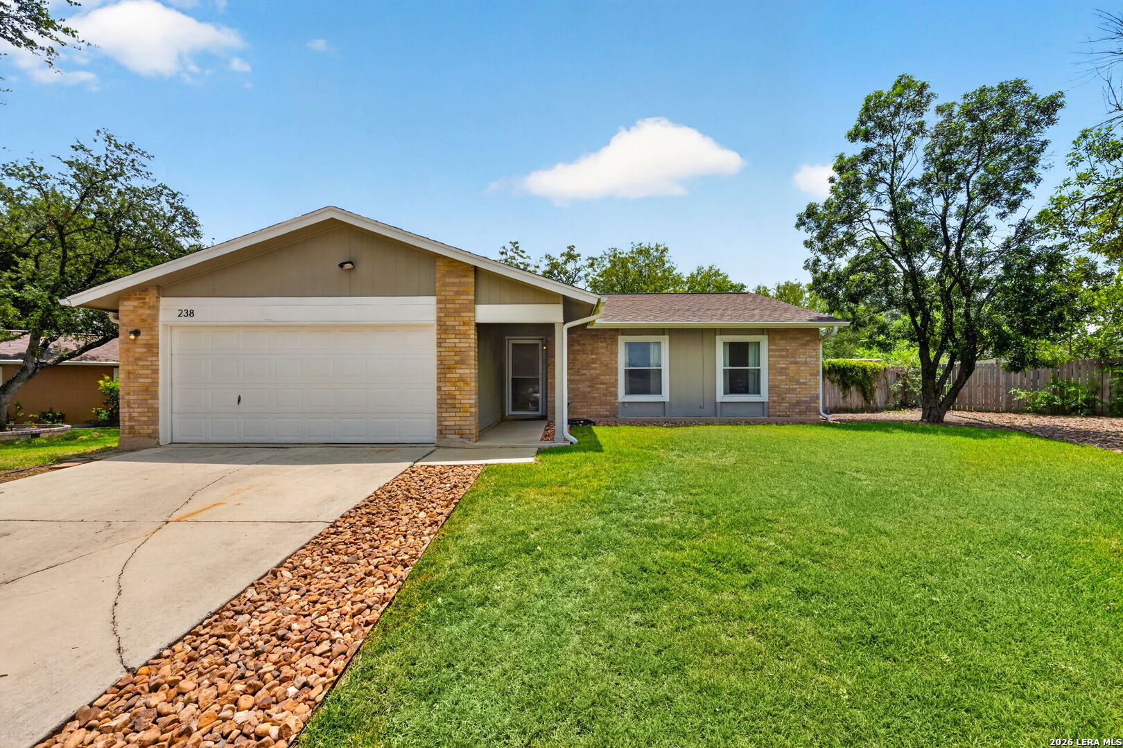 238 Dirschell Drive, San Antonio, TX 78245 — photo 2