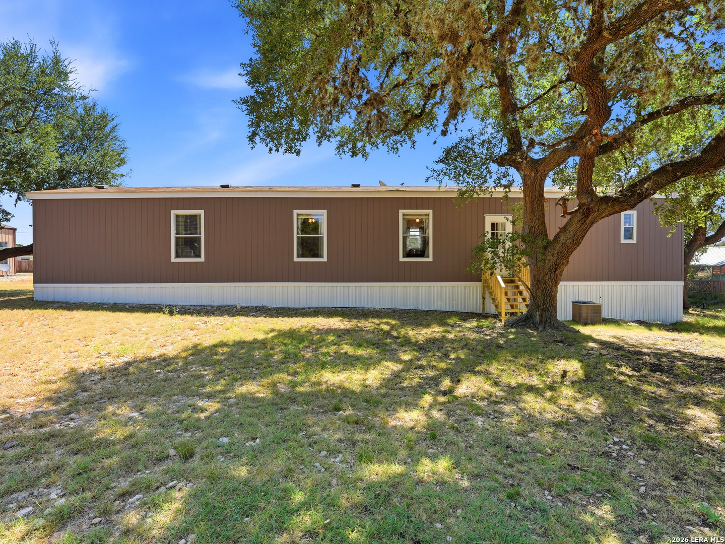 260 Private Road 1514 — photo