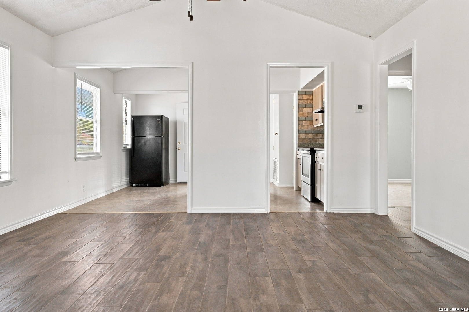 216 N Tom, Poth, TX 78147 — photo 2
