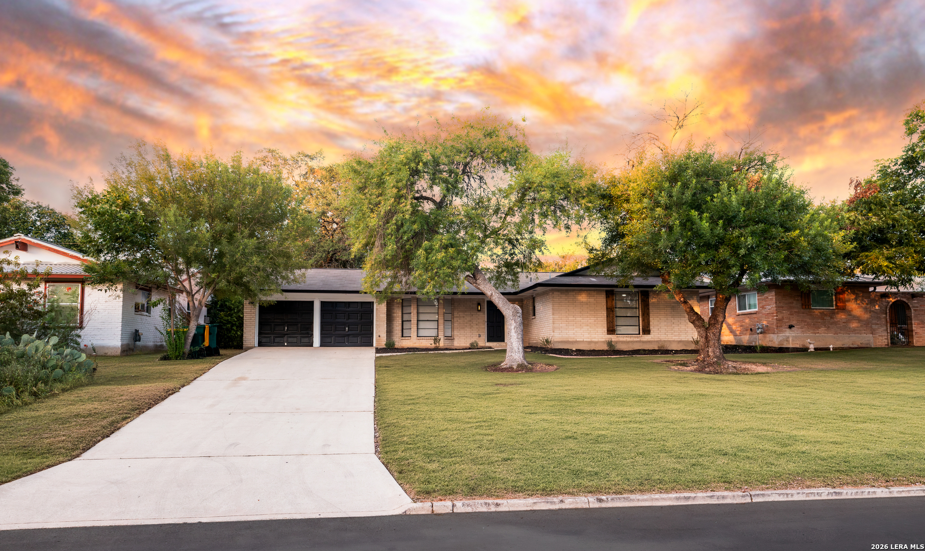 331 Shin Oak Drive — photo