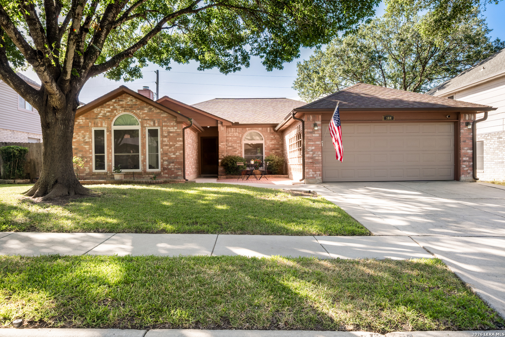 904 Dimrock — photo