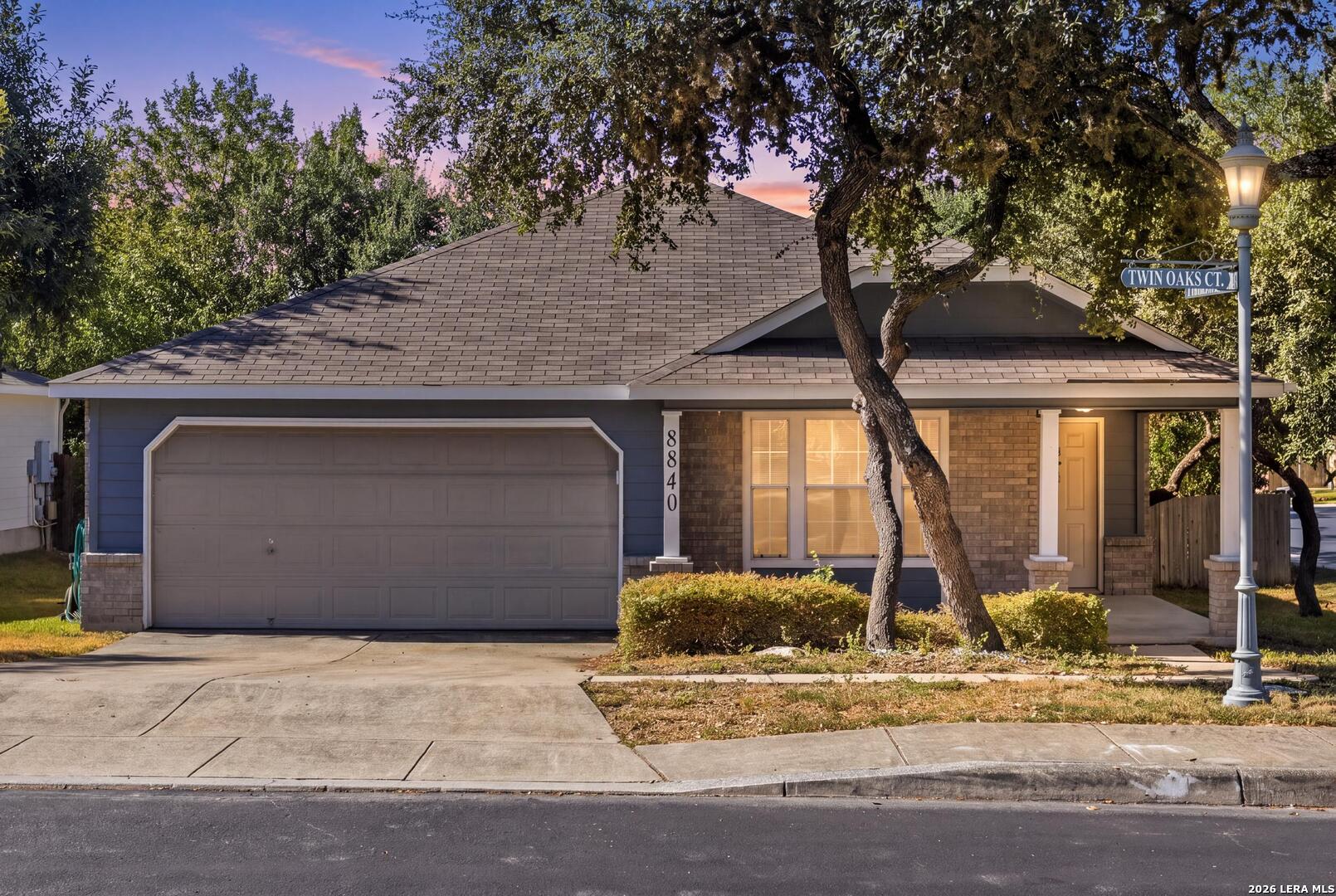 8840 Twin Oaks Court — photo