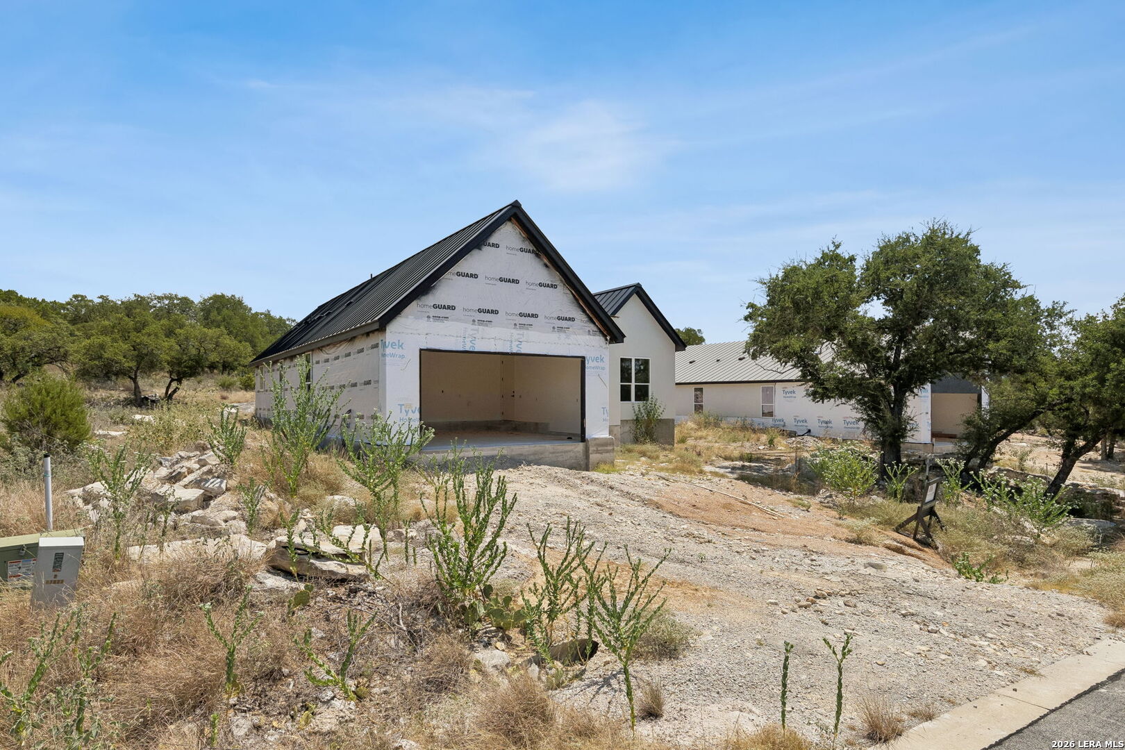 909 Sharp Rock — photo