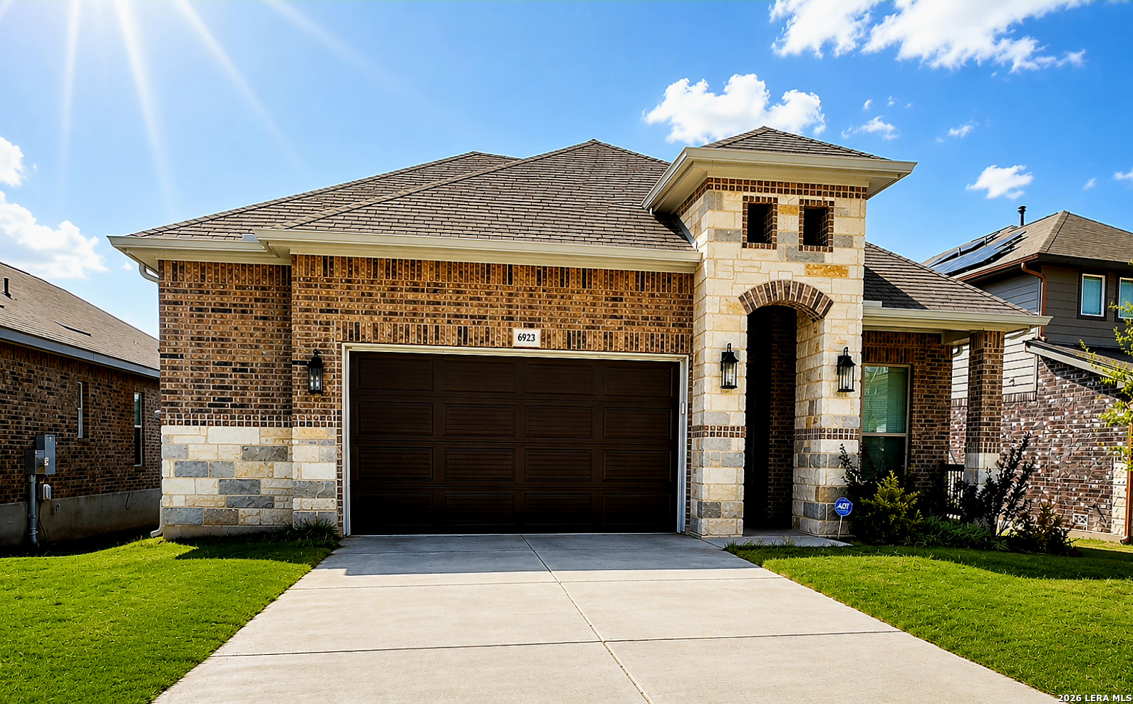 6923 Comanche View — photo