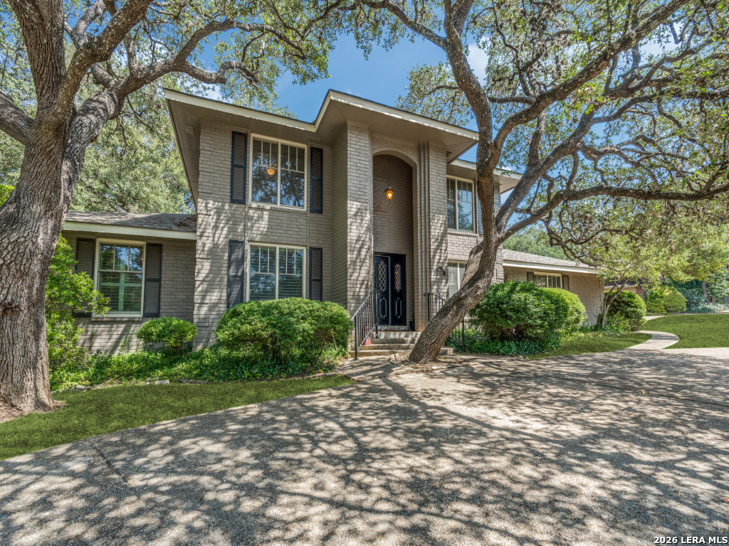507 Ridge Blf — photo