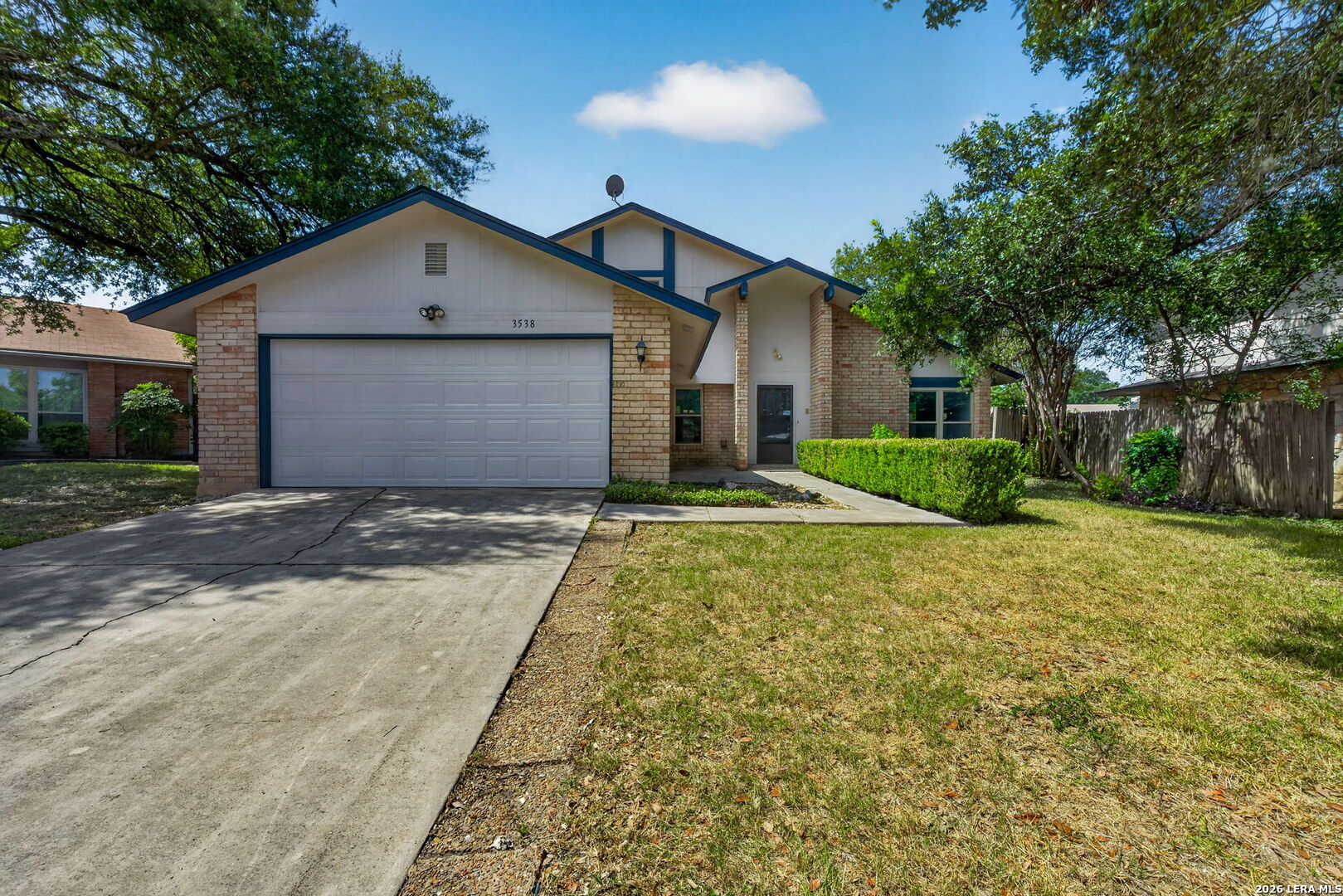 3538 Byron Street — photo
