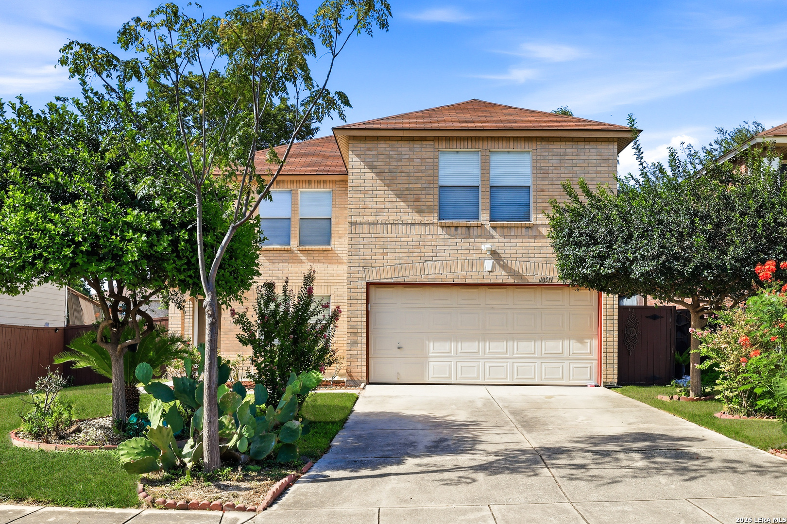 10511 Dugas Drive — photo