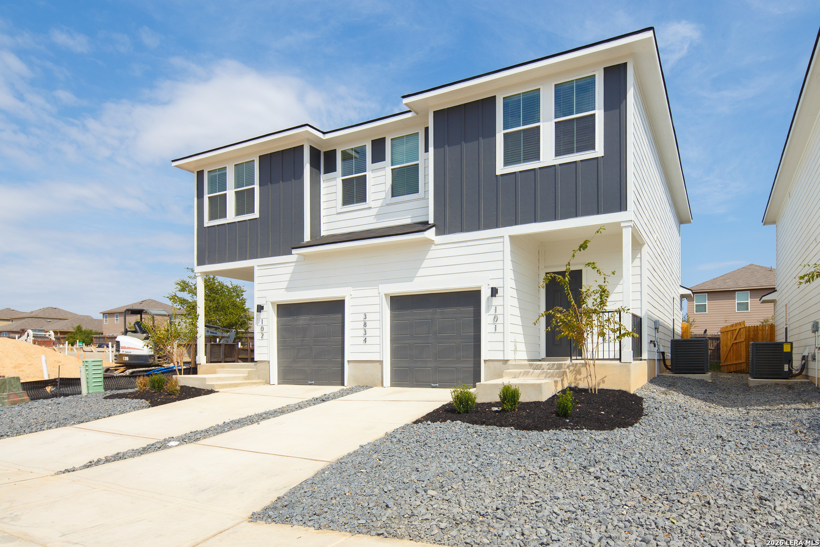 3944 Abbott 101 — photo