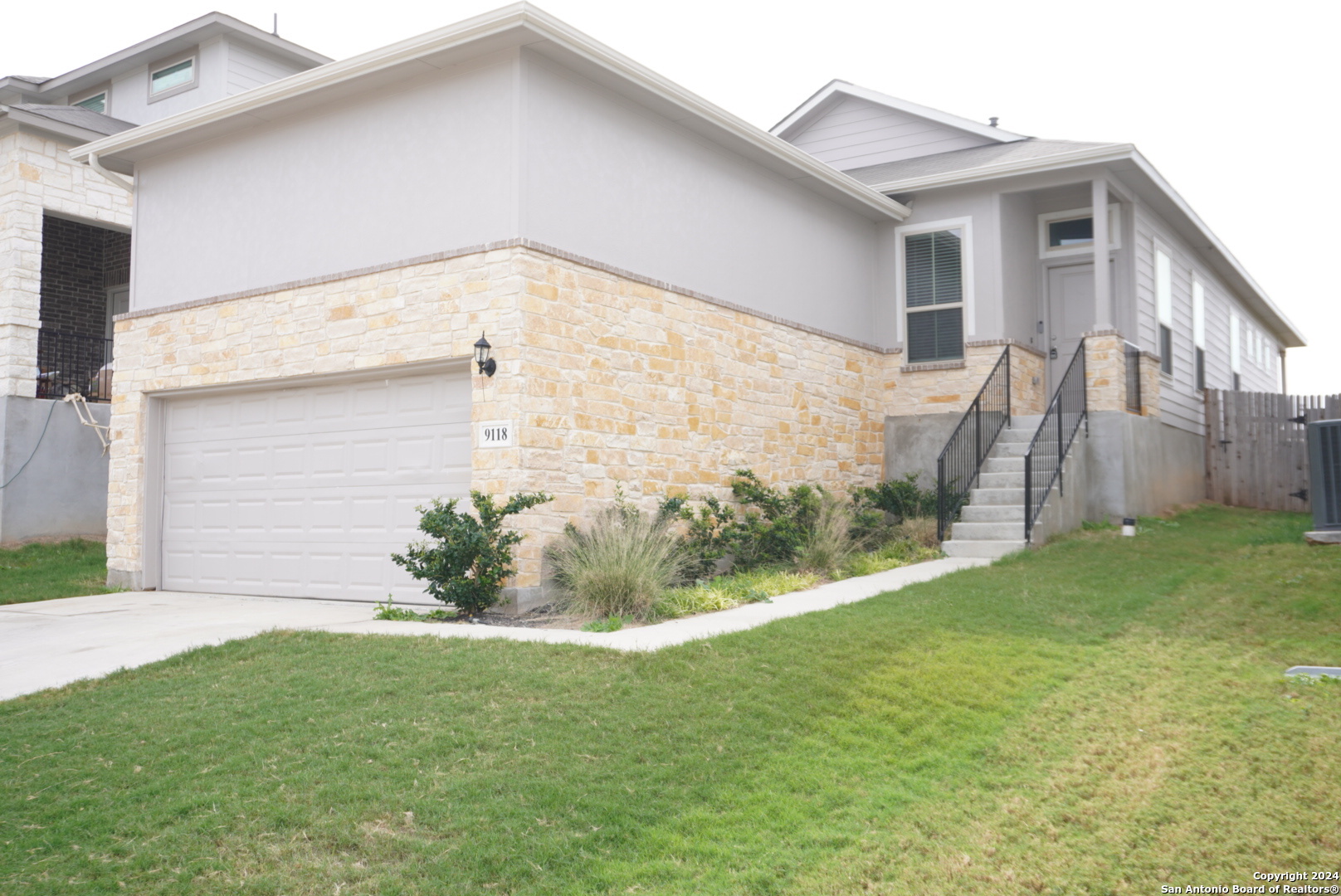 9118 Devils River — photo