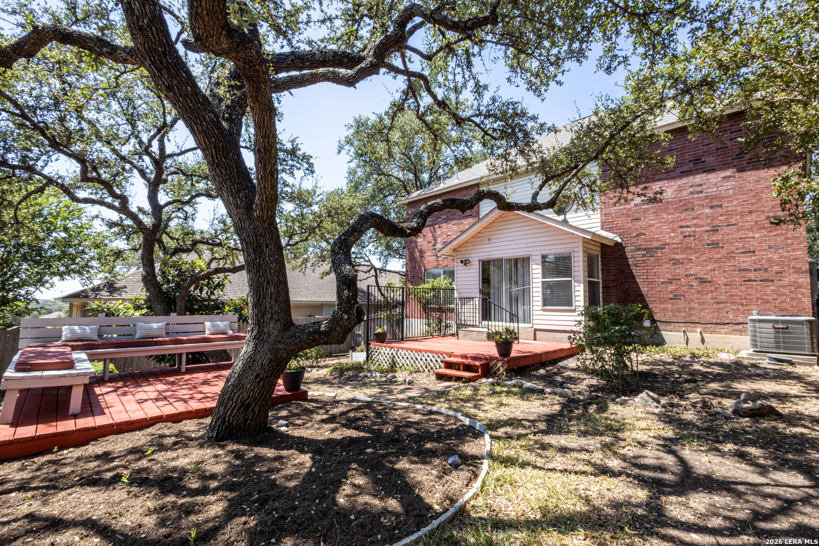 21914 Kenton Croft — photo