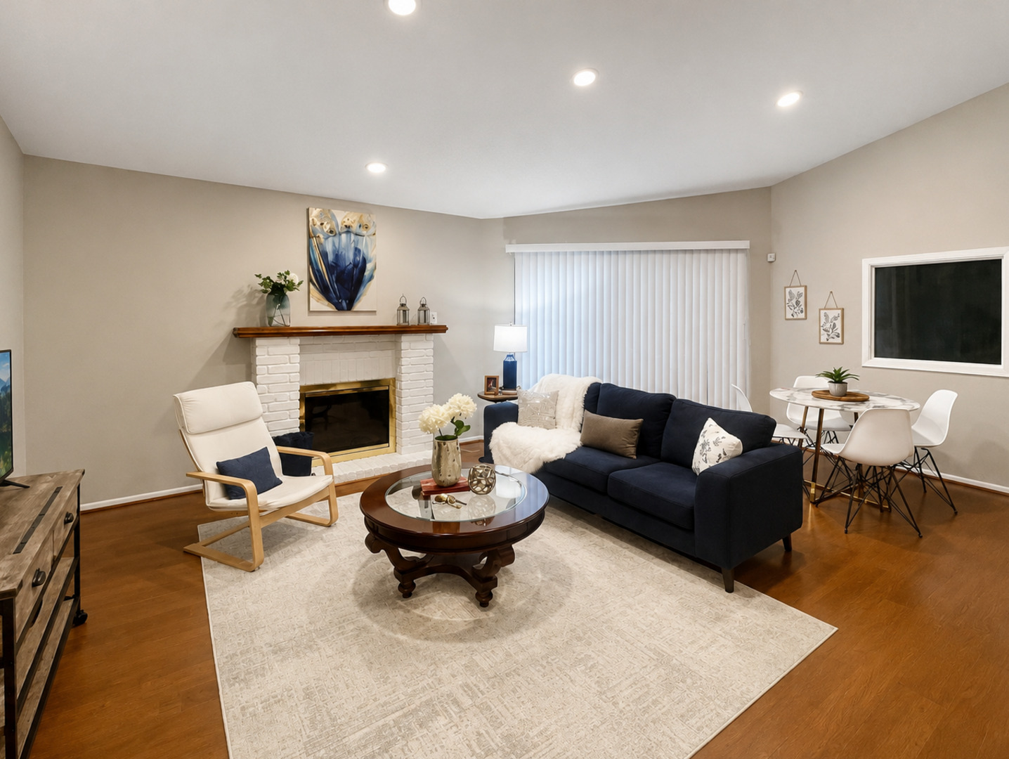 11520 Huebner Road 107 — photo