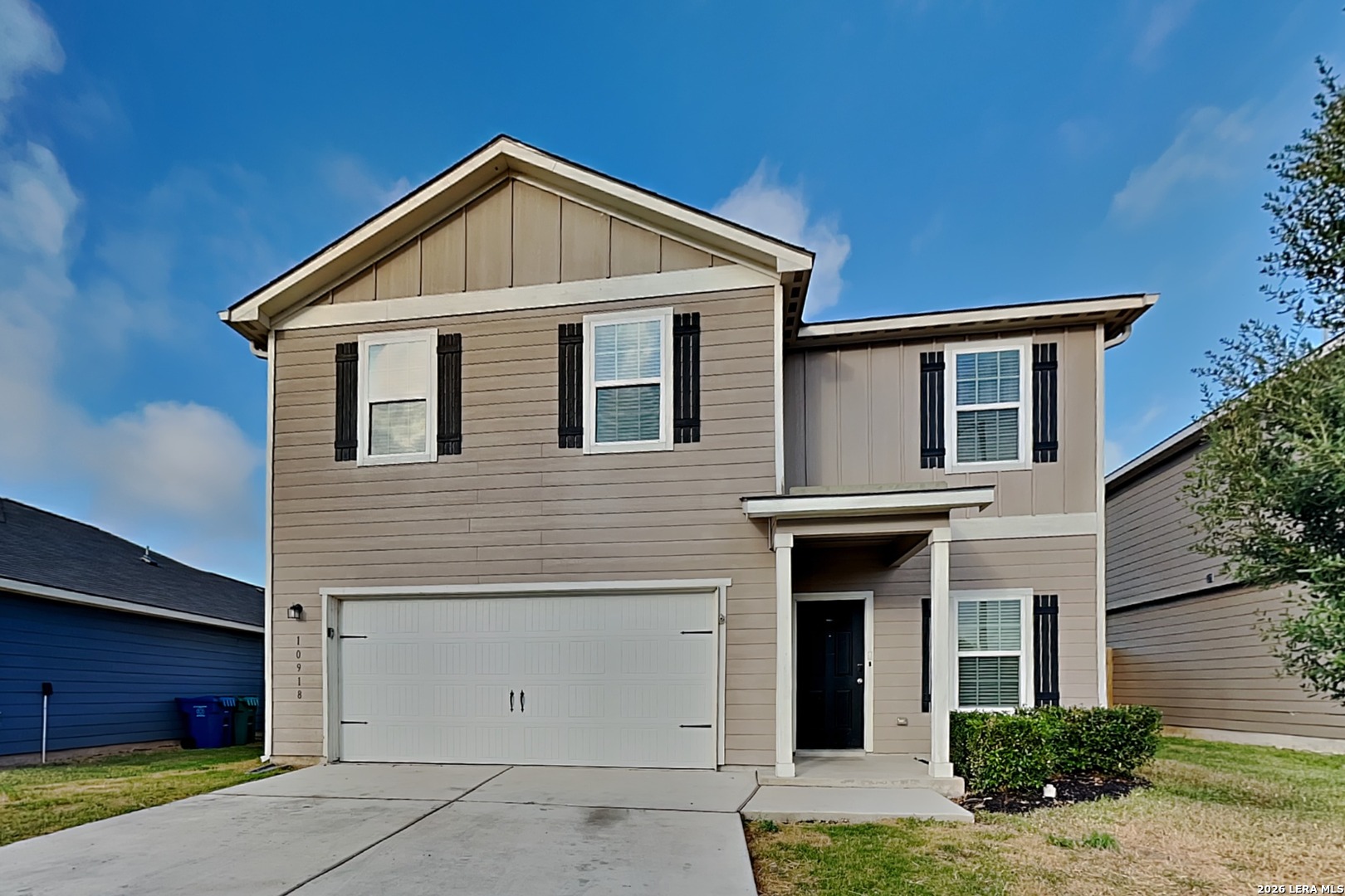 10918 Chatham Court — photo