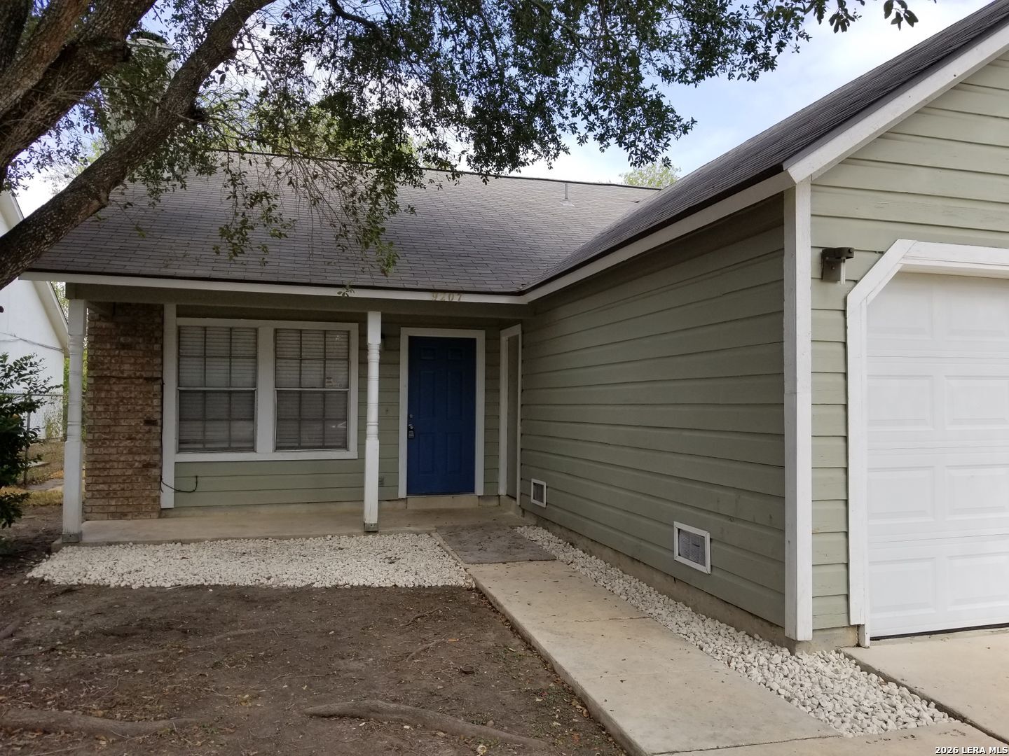 9207 Shadow Crest Drive — photo