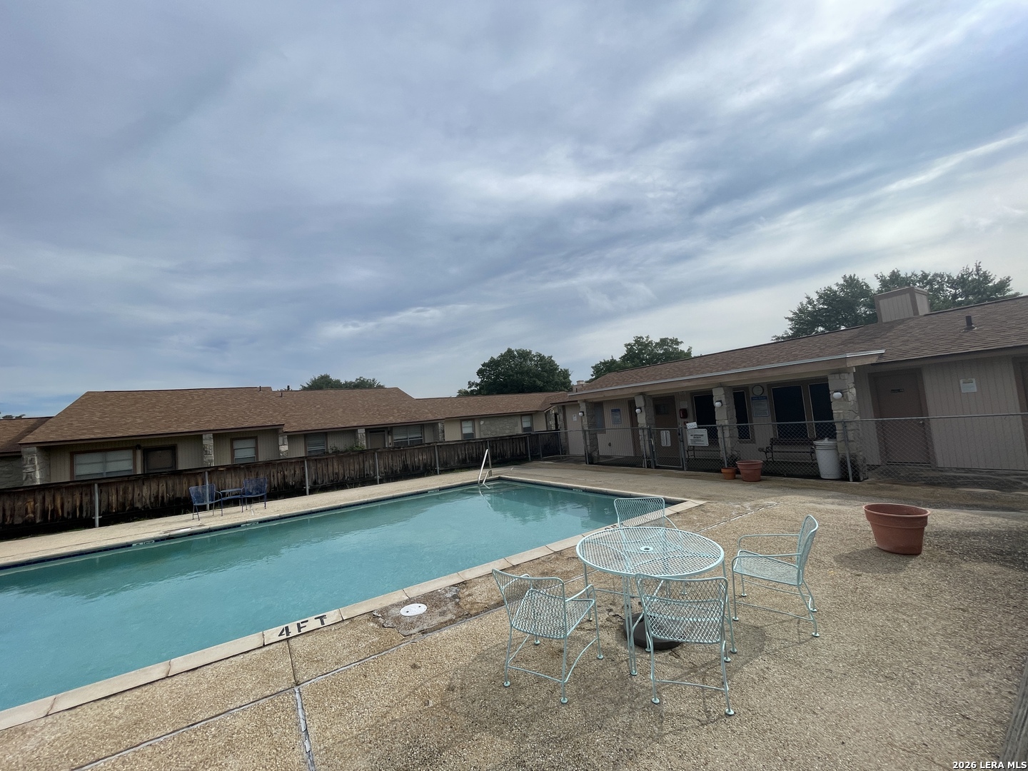 1051 Country Club H31 — photo