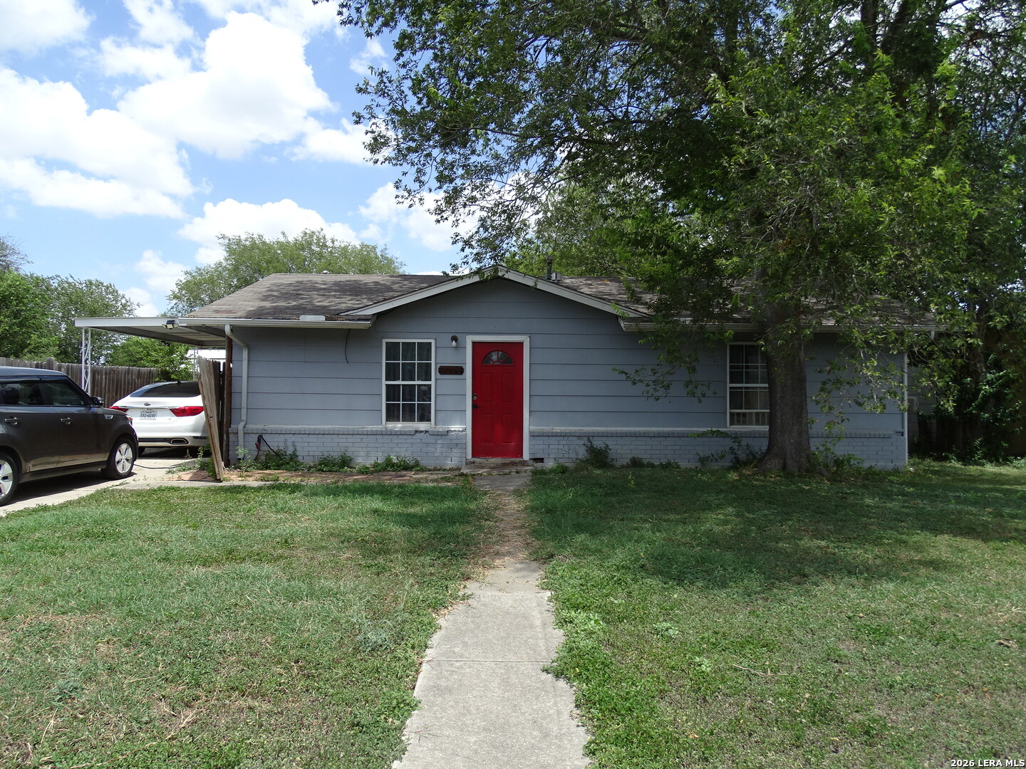 4806 Castle Kent — photo