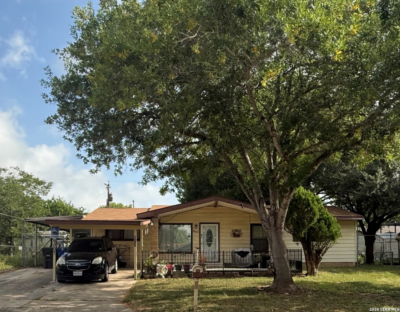 6007 Stonybrook Drive — photo