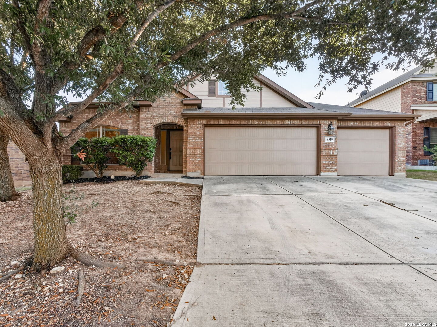 8519 Fess Parker Drive — photo