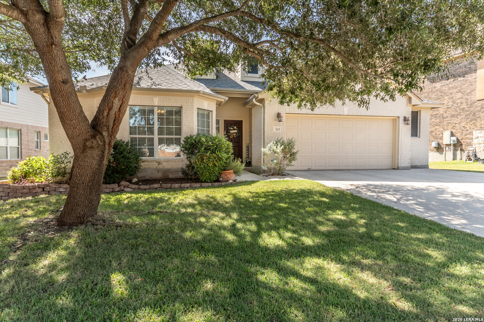 305 Hilton Drive — photo
