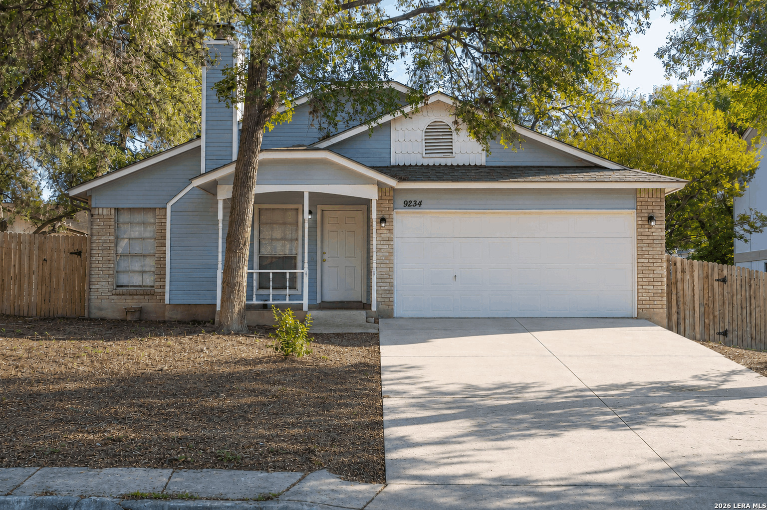 9234 Ridge Climb — photo