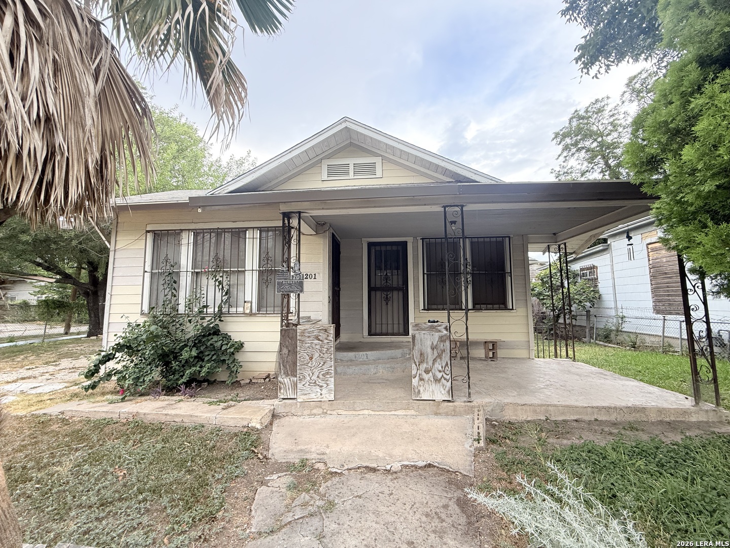1201 Burnet Street — photo