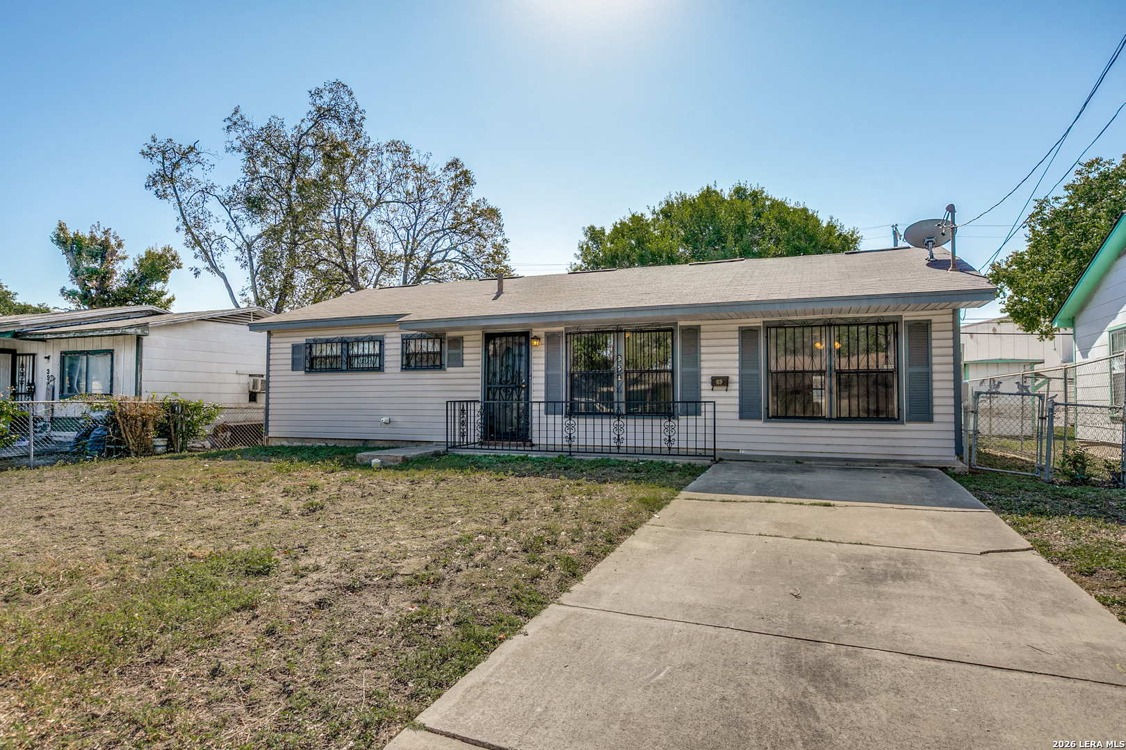 354 Las Palmas Drive — photo
