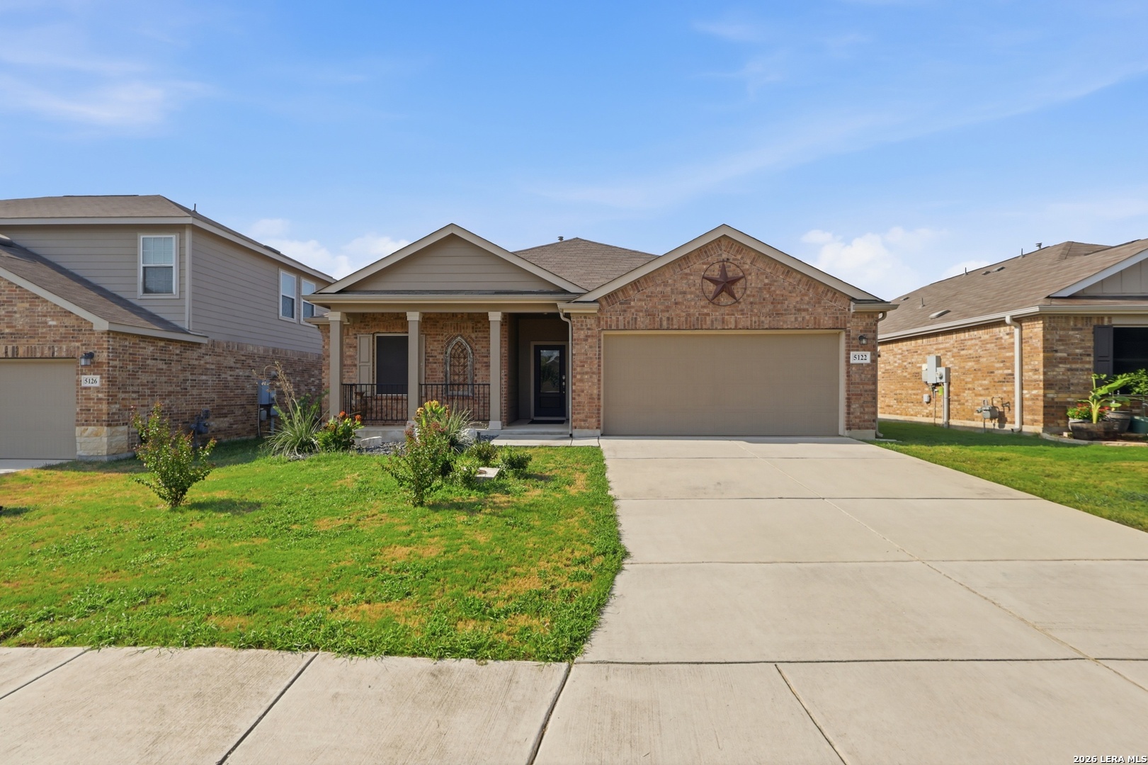 5122 Blue Ivy — photo