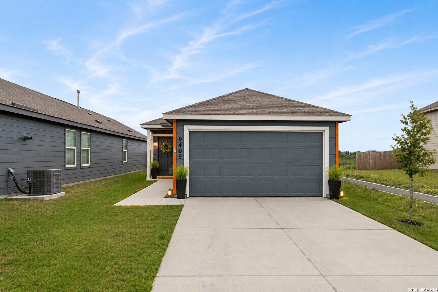 9405 Nelson Way — photo