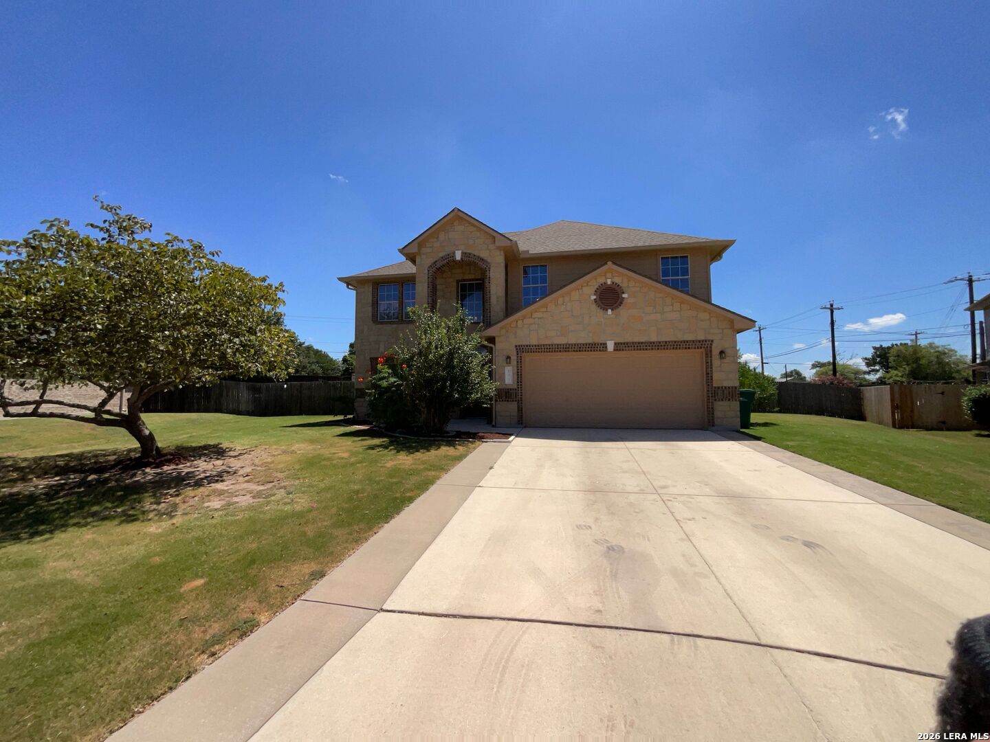 137 Deerwood Oaks — photo