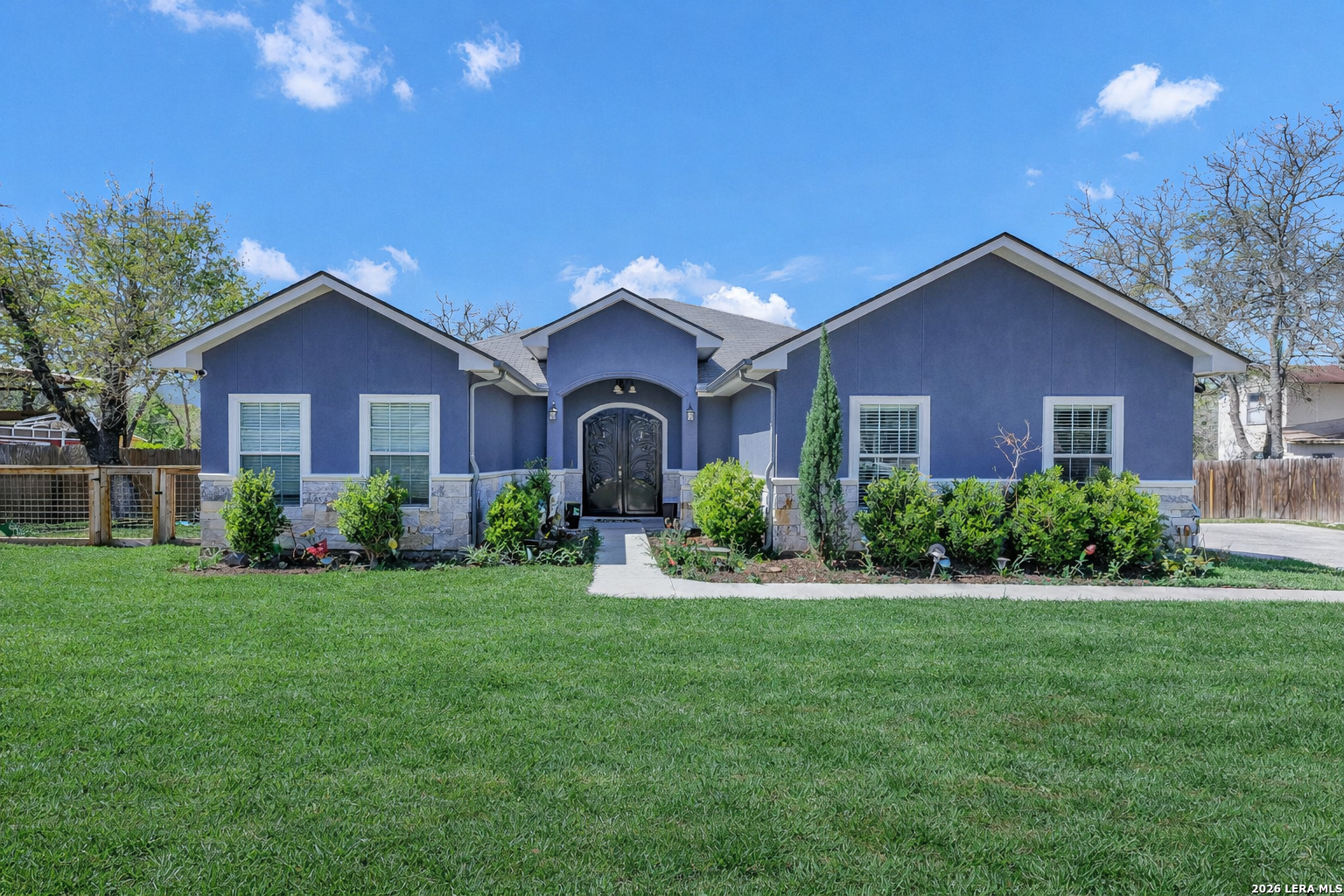 23007 Dream View Drive — photo