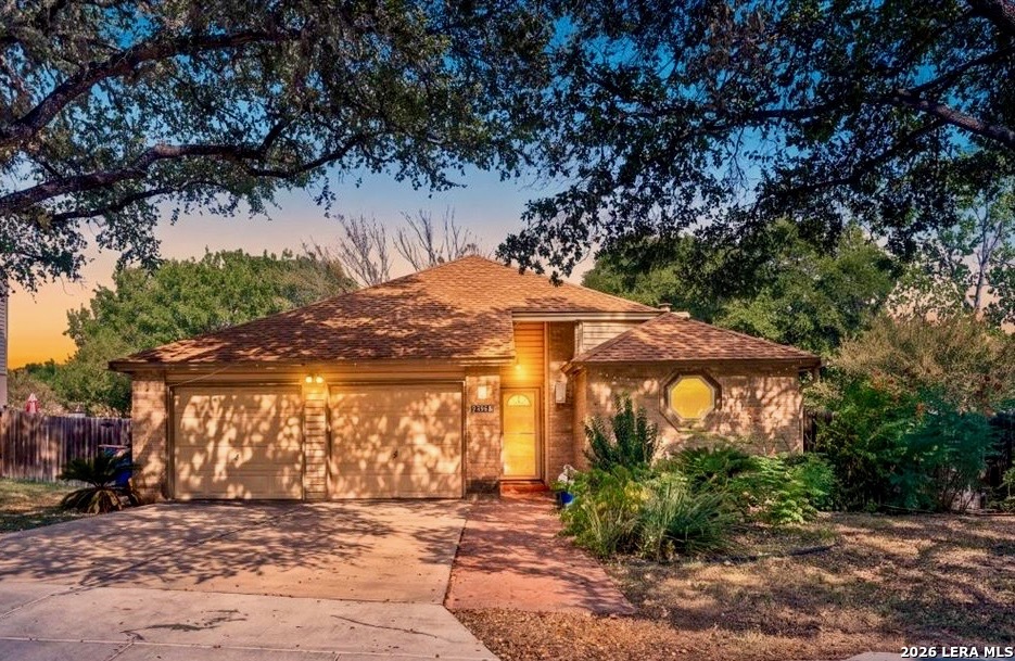 13611 Bell Drive — photo
