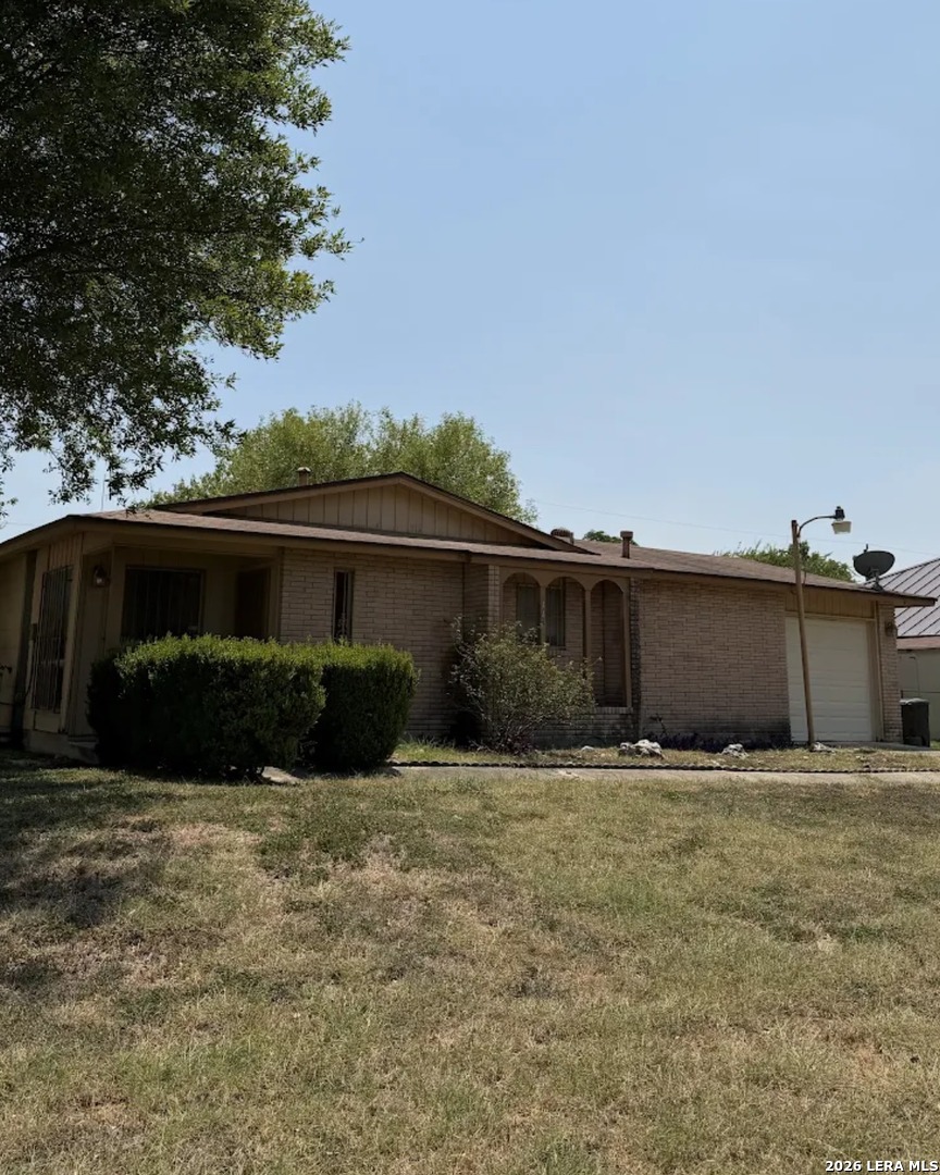 442 Solar Drive — photo
